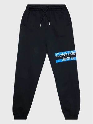 Zdjęcie produktu Calvin Klein Jeans Spodnie dresowe Maxi Block Logo IB0IB01591 Czarny Regular Fit
