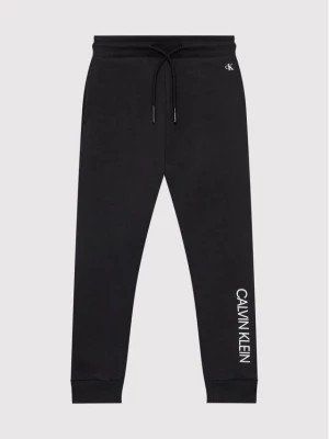 Zdjęcie produktu Calvin Klein Jeans Spodnie dresowe Institutional IB0IB00954 Czarny Regular Fit
