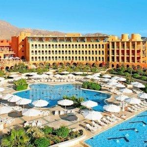 Oferta last minute - pobyt w hotelu Strand Taba Heights Resort -53%