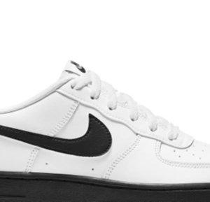 Nike Air Force 1(GS) Młodzieżowe Białe