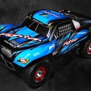 AMOCHÓD ZDALNIE STEROWANY R/C PRO 4x4 AKU XL -40%