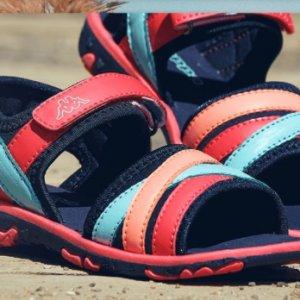 W aplikacji Answear letnie buty minimum -25%