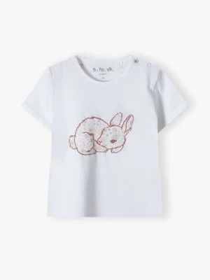 Zdjęcie produktu Biały bawełniany t-shirt niemowlęcy z króliczkiem 5.10.15.