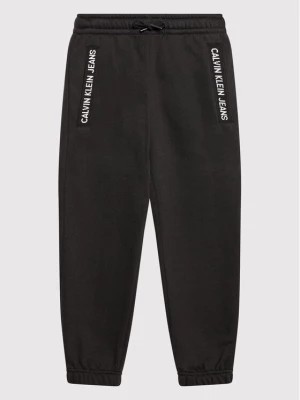 Zdjęcie produktu Calvin Klein Jeans Spodnie dresowe Intarisia Logo Jogger IU0IU00235 Czarny Regular Fit