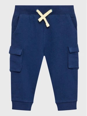 Zdjęcie produktu Guess Spodnie dresowe N3GQ11 KA6R0 Niebieski Relaxed Fit