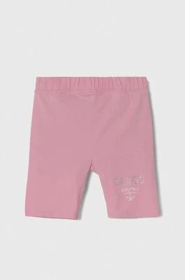 Zdjęcie produktu Guess szorty dziecięce kolor różowy z aplikacją