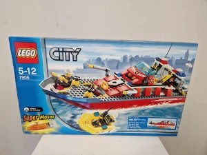 Zdjęcie produktu Lego City 7906 Łódź Strażacka