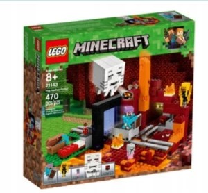 Zdjęcie produktu Lego Minecraft Portal do Netheru 21143