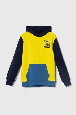Zdjęcie produktu United Colors of Benetton bluza bawełniana dziecięca kolor żółty z kapturem z nadrukiem