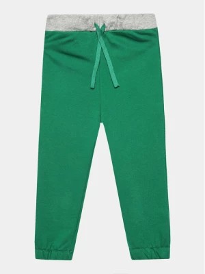 Zdjęcie produktu United Colors Of Benetton Spodnie dresowe 3PANGF02R Zielony Regular Fit