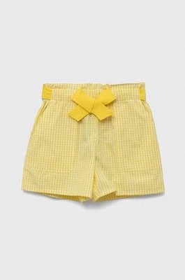 Zdjęcie produktu United Colors of Benetton szorty bawełniane dziecięce kolor żółty wzorzyste regulowana talia