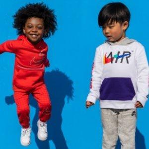 Nike dla dzieci w Zalando Lounge do -75%